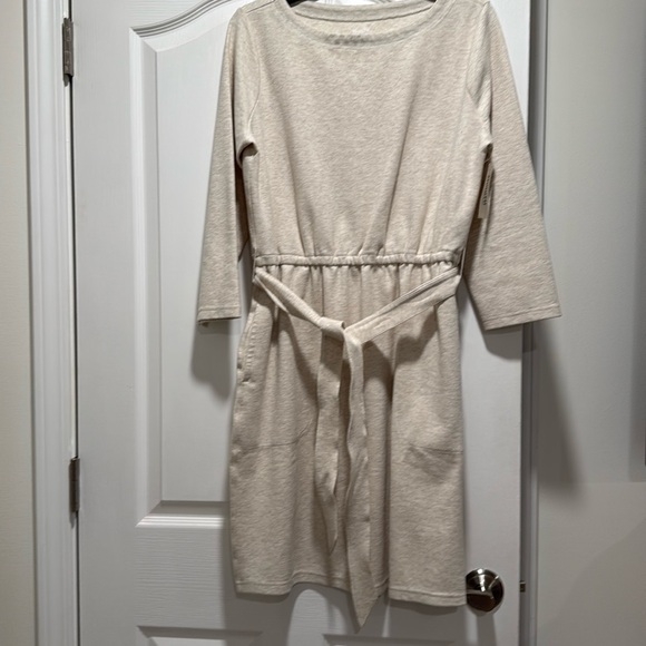 Duluth dress - Picture 1 of 5